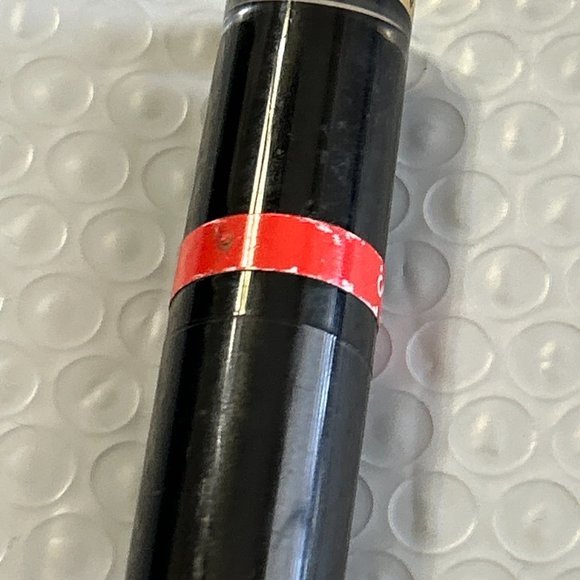 Revlon Lipstick #005 Fire & Ice Shine - Picture 7 of 10